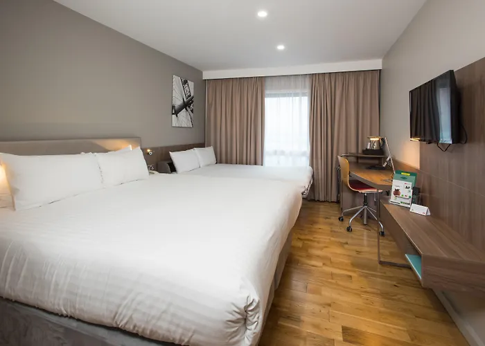  Holiday Inn London West By Ihg