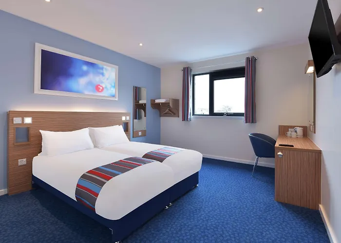 Travelodge Sunbury M3